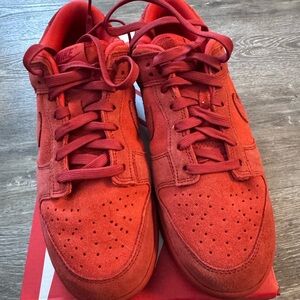 Nike Dunk Picante/Dragon Red. Size 7.5M/9W